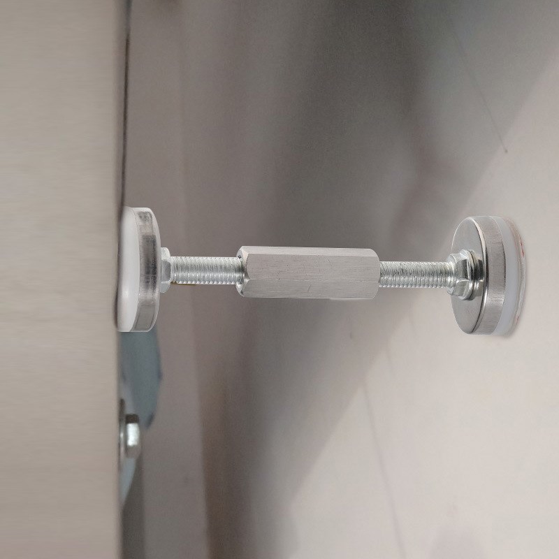 Tornillo de fijación antivibra - Tech Room Accessories reseña y precio
