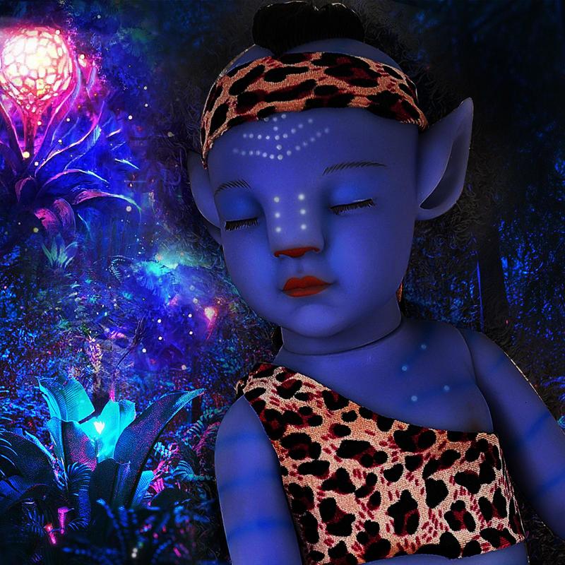 Nueva muñeca luminosa de Avata - Tech Room Accessories reseña y precio